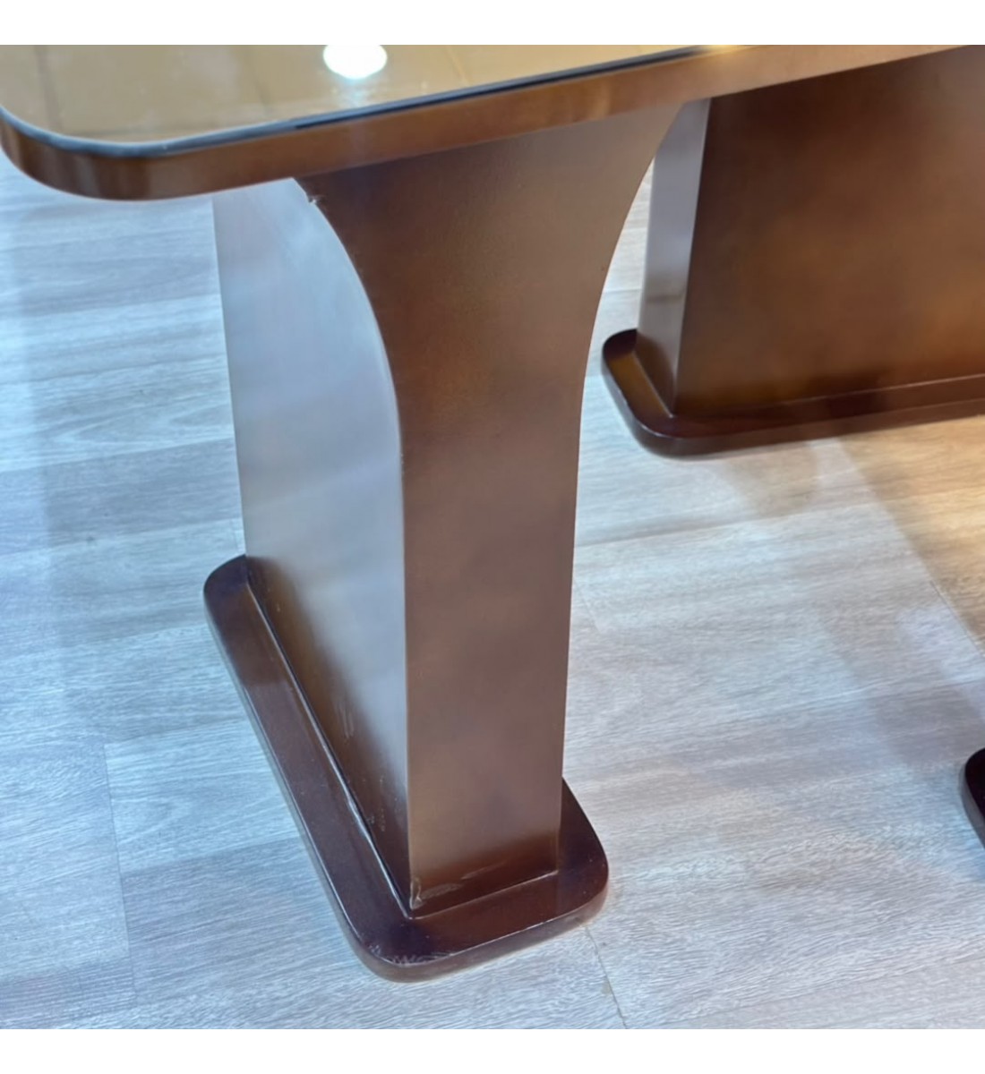 طقم طاولات ضيافة أنيق بتصميم عصري فاخر 5قطع (منتج تفصيل)