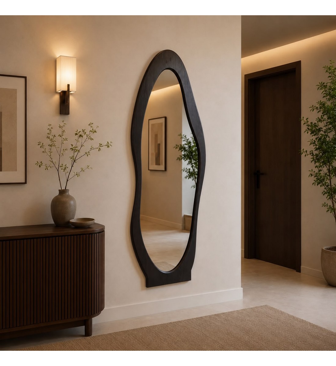 مرآة جدارية بتصميم عصري غير منتظم، اطار خشبي 160×60سم (منتج تفصيل )