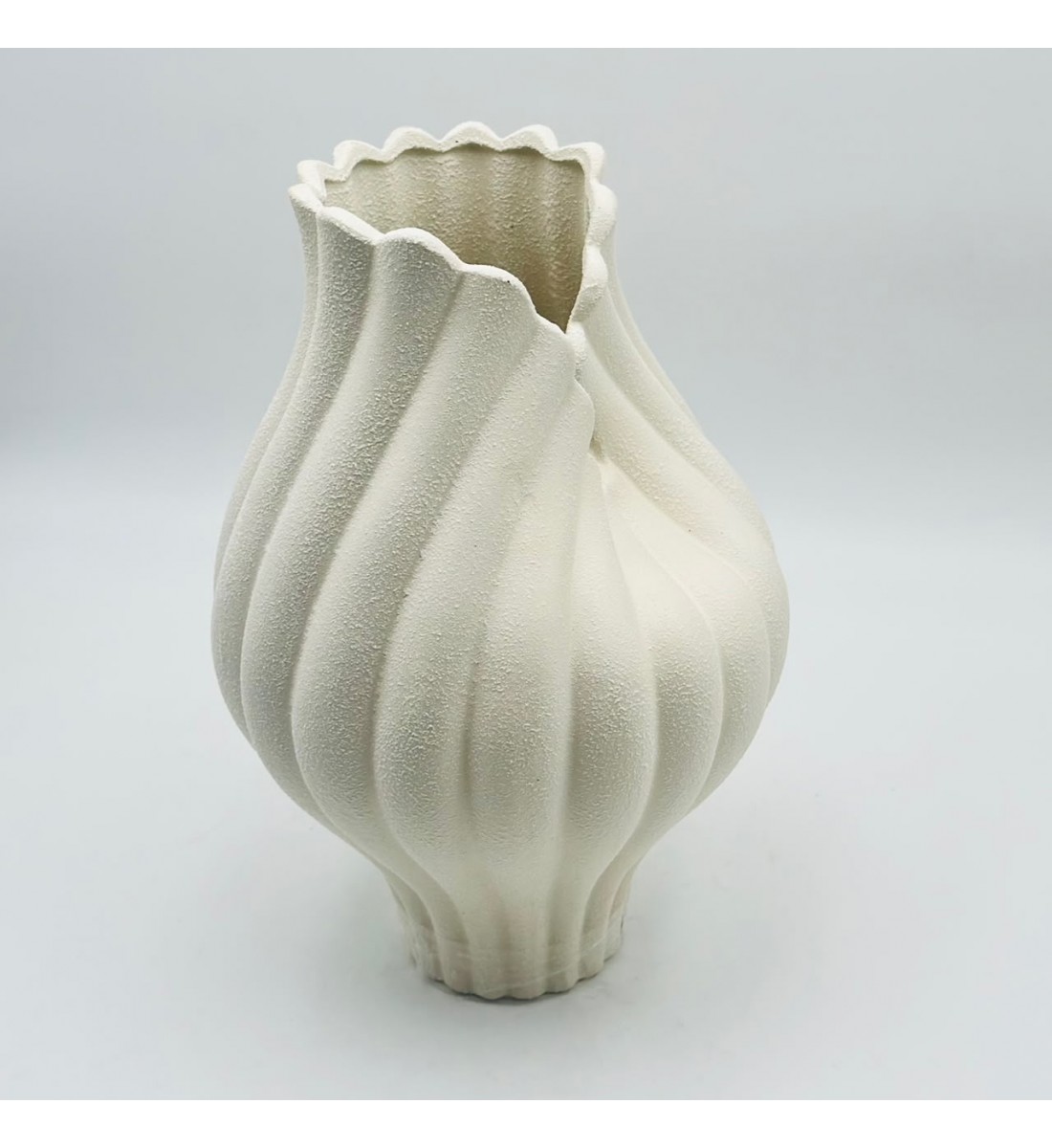 مزهرية ديكور بتصميم يدوي أنيق34×12×12سم 