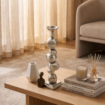 شمعدان فضي تصميم انيق 60×8×8سم