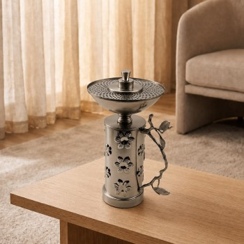 مبخرة فضية بقاعدة زجاجية وغصن مزخرف20×16×16سم
