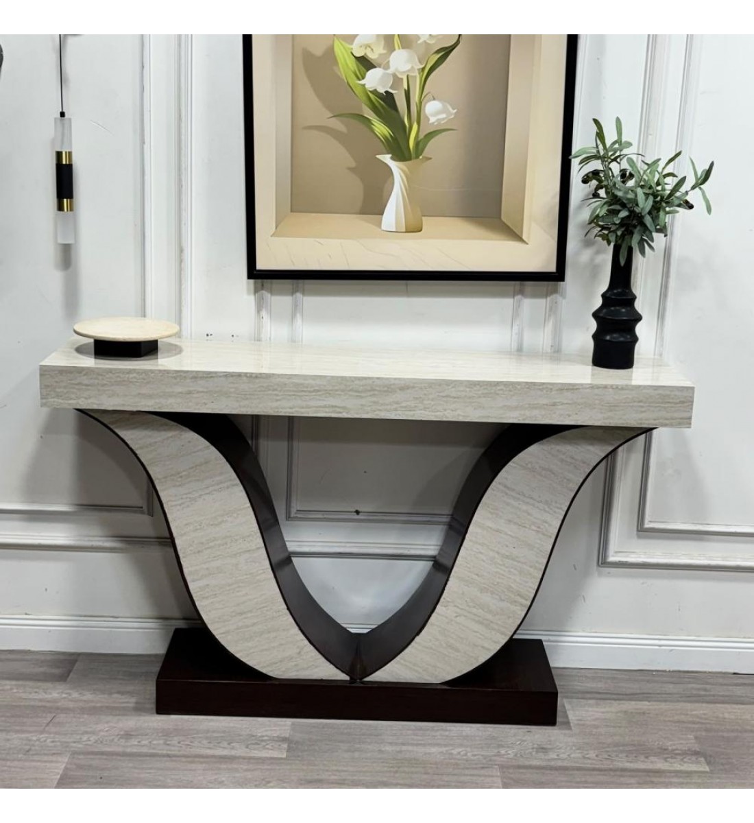 مدخل او طاولة كونسول سطح بديل الرخام بتصميم كلاسيكي فريد فاخر 150×36 ×90سم مدخل او طاولة كونسول سطح بديل الرخام بتصميم كلاسيكي فريد فاخر 150×36 ×90سم