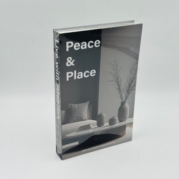 كتاب ديكور أنيق لتزيين الطاولات والرفوف 