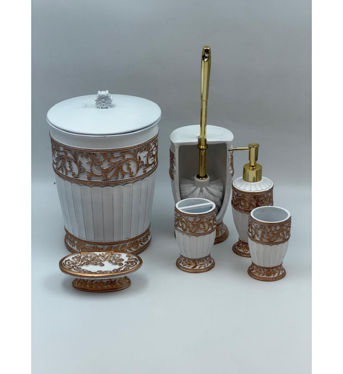 طقم إكسسوارات حمام أنيق بتصميم عصري فاخر، طقم إكسسوارات حمام أنيق بتصميم عصري فاخر،