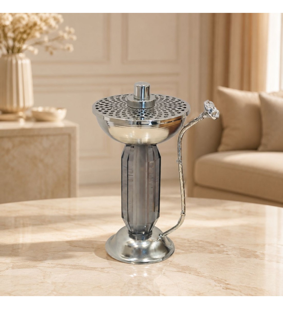 مبخرة فاخرة بتصميم أنيق وعصري، تتميز بهيكل معدني متين يجمع بين الجمال والعملية، 23×14×14سم مبخرة فاخرة بتصميم أنيق وعصري، تتميز بهيكل معدني متين يجمع بين الجمال والعملية، 23×14×14سم