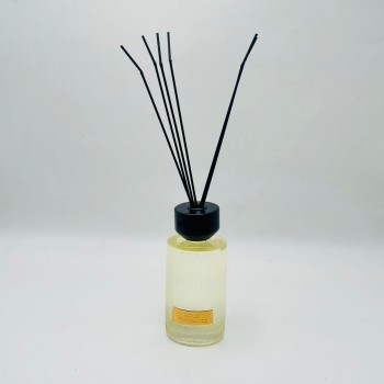 معطر جو فاخر بتصميم أنيق يجمع بين الرائحة المميزة والمظهر الجمالي الراقي500مل 