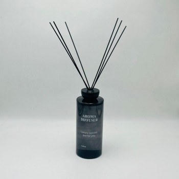 معطر جو فاخر بتصميم أنيق يجمع بين الرائحة المميزة والمظهر الجمالي الراقي1000مل 