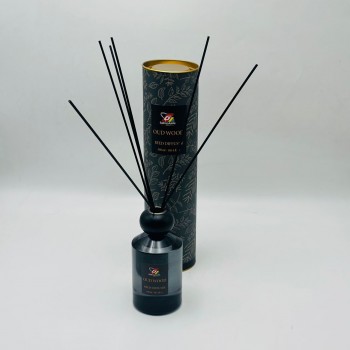 معطر جو فاخر بتصميم أنيق يجمع بين الرائحة المميزة والمظهر الجمالي الراقي300مل 