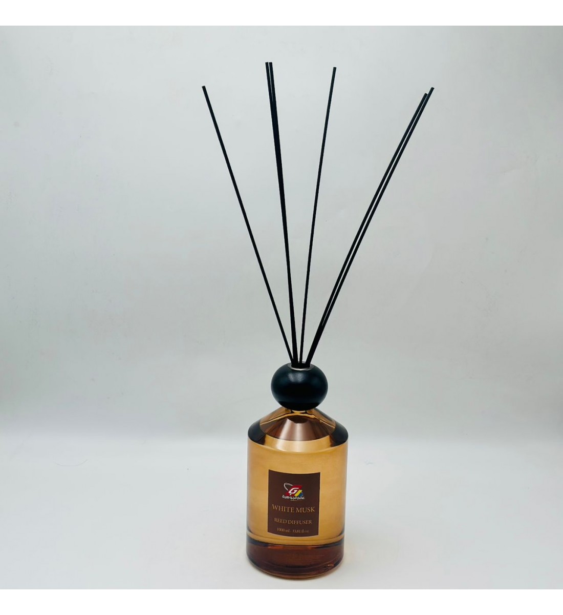 معطر جو فاخر بتصميم أنيق يجمع بين الرائحة المميزة والمظهر الجمالي الراقي1000مل 