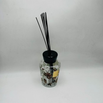 معطر جو فاخر بتصميم أنيق يجمع بين الرائحة المميزة والمظهر الجمالي الراقي1000مل 