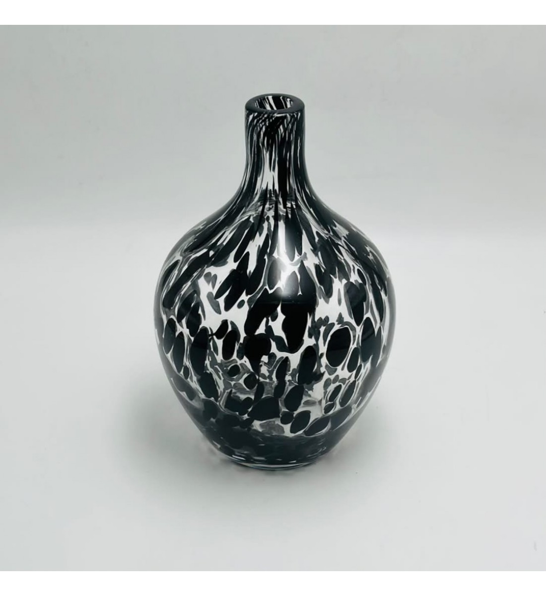 فازه ديكوري زجاجي فاخر انيق جذاب28×4×4سم 