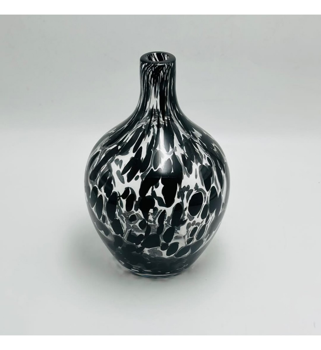 فازه ديكوري زجاجي فاخر انيق جذاب28×4×4سم 
