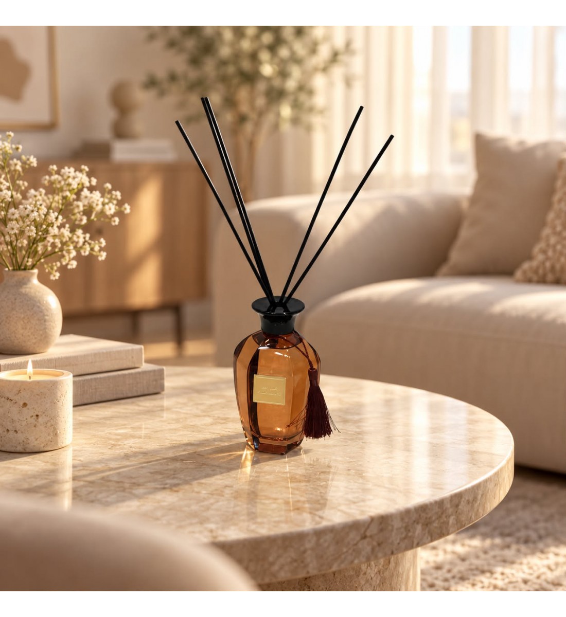 معطر جو فاخر بتصميم أنيق يجمع بين الرائحة المميزة والمظهر الجمالي الراقي 300مل معطر جو فاخر بتصميم أنيق يجمع بين الرائحة المميزة والمظهر الجمالي الراقي 300مل