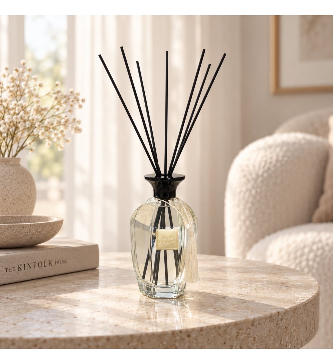 معطر جو فاخر بتصميم أنيق يجمع بين الرائحة المميزة والمظهر الجمالي الراقي 800مل معطر جو فاخر بتصميم أنيق يجمع بين الرائحة المميزة والمظهر الجمالي الراقي 800مل