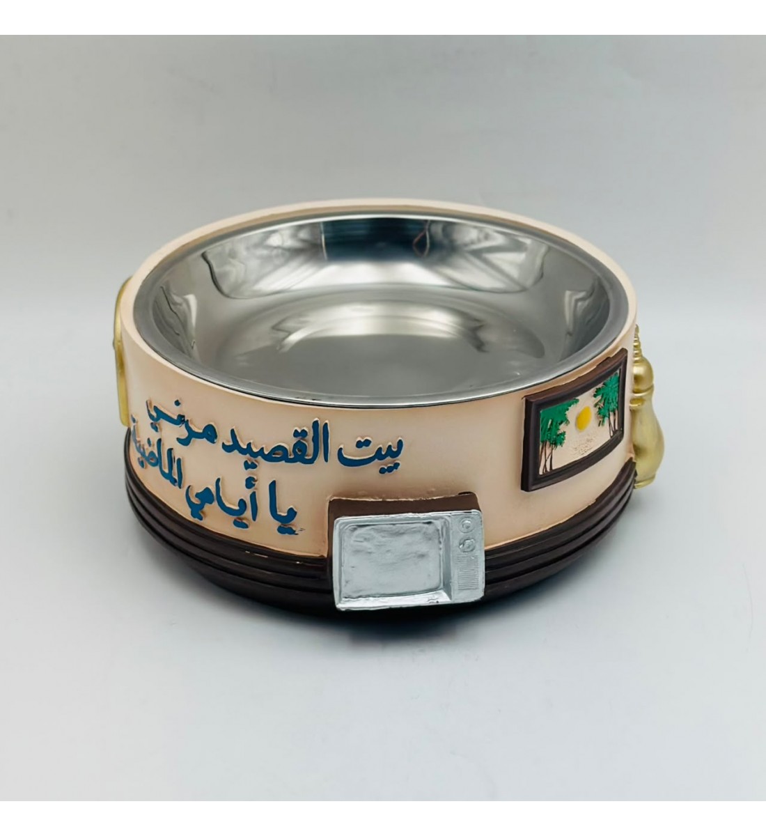 وعاء تقديم بتصميم تراثي مستوحى من ذكريات الزمن الجميل 20×8×20سم وعاء تقديم بتصميم تراثي مستوحى من ذكريات الزمن الجميل 20×8×20سم