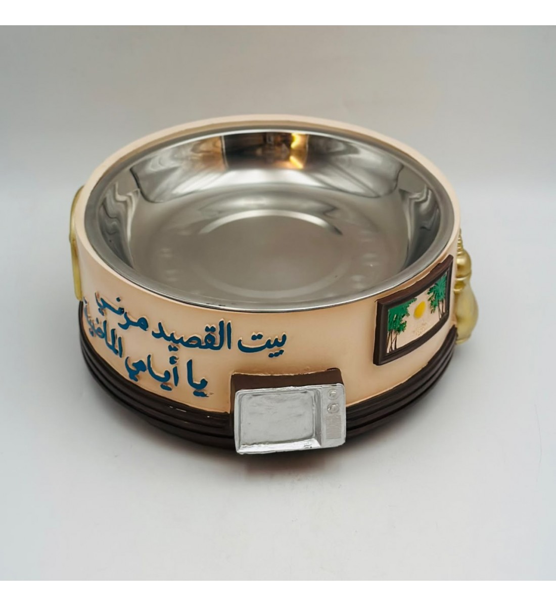 وعاء تقديم بتصميم تراثي مستوحى من ذكريات الزمن الجميل 20×8×20سم وعاء تقديم بتصميم تراثي مستوحى من ذكريات الزمن الجميل 20×8×20سم