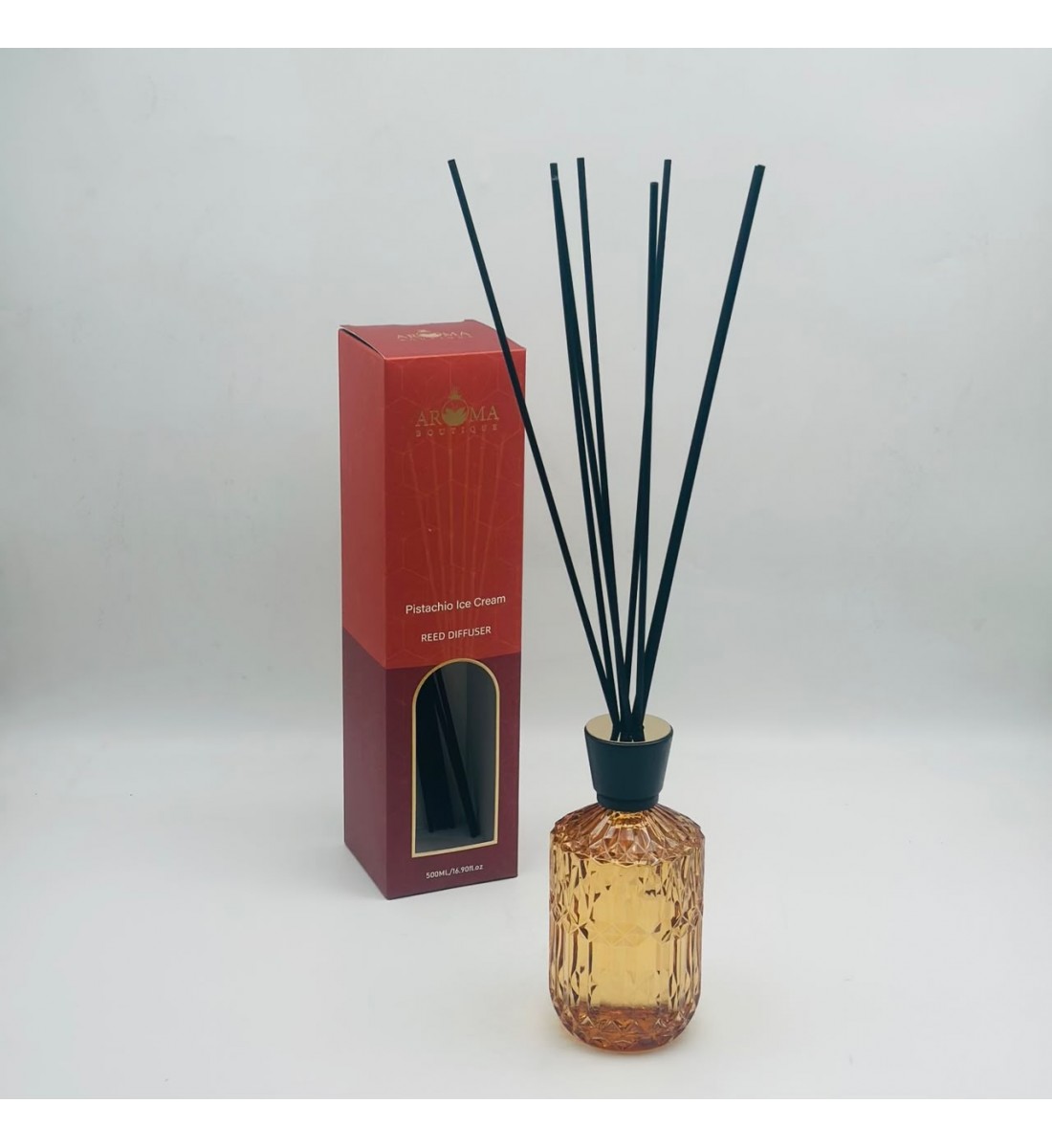 فواحة عطرية بأعواد لنشر الروائح أروما بوتيك 500مل فواحة عطرية بأعواد لنشر الروائح أروما بوتيك 500مل