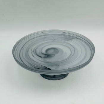 صحن تقديم زجاج دائري فاخر بتصميم رخامي وقاعدة مرتفعة. 10×27×27 سم صحن تقديم زجاج دائري فاخر بتصميم رخامي وقاعدة مرتفعة. 10×27×27 سم