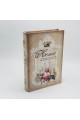 كتاب ديكور كلاسيكي فاخر بتصميم تراثي أنيق. كتاب ديكور كلاسيكي فاخر بتصميم تراثي أنيق.