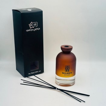 معطر جو فاخر  يجمع بين الأناقة العصرية والتعطير المنزلي. 1000 مل