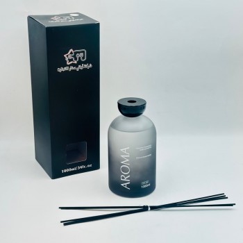 معطر جو فاخر  يجمع بين الأناقة العصرية والتعطير المنزلي. 1000 مل