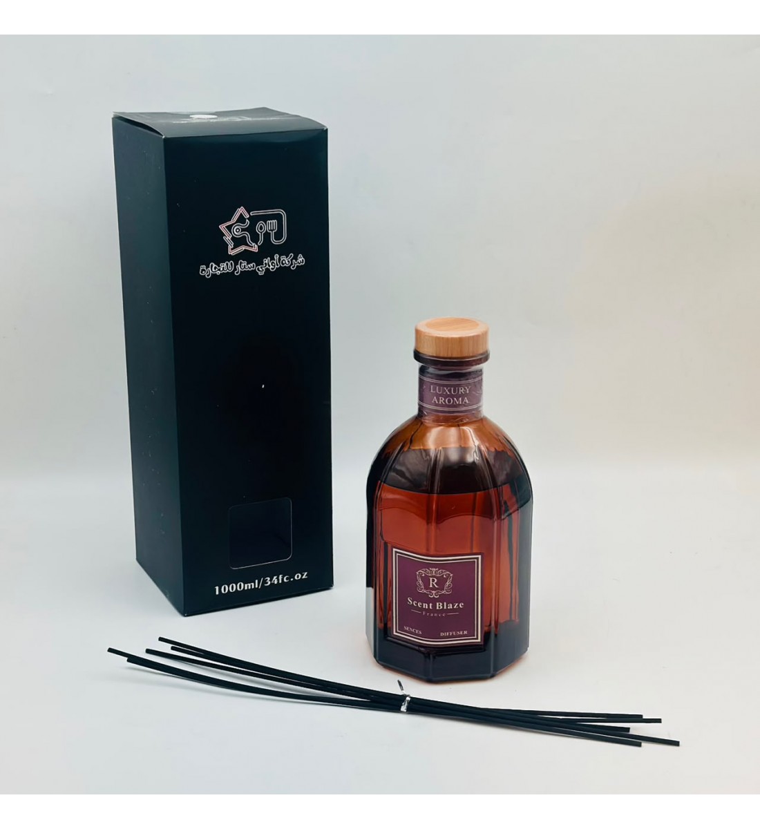 معطر جو فاخر يجمع بين الأناقة العصرية والتعطير المنزلي. 1000 مل معطر جو فاخر يجمع بين الأناقة العصرية والتعطير المنزلي. 1000 مل