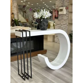  طاولة مدخل خشبي لون ابيض شكل جديد وانيق (130*30*100)سم