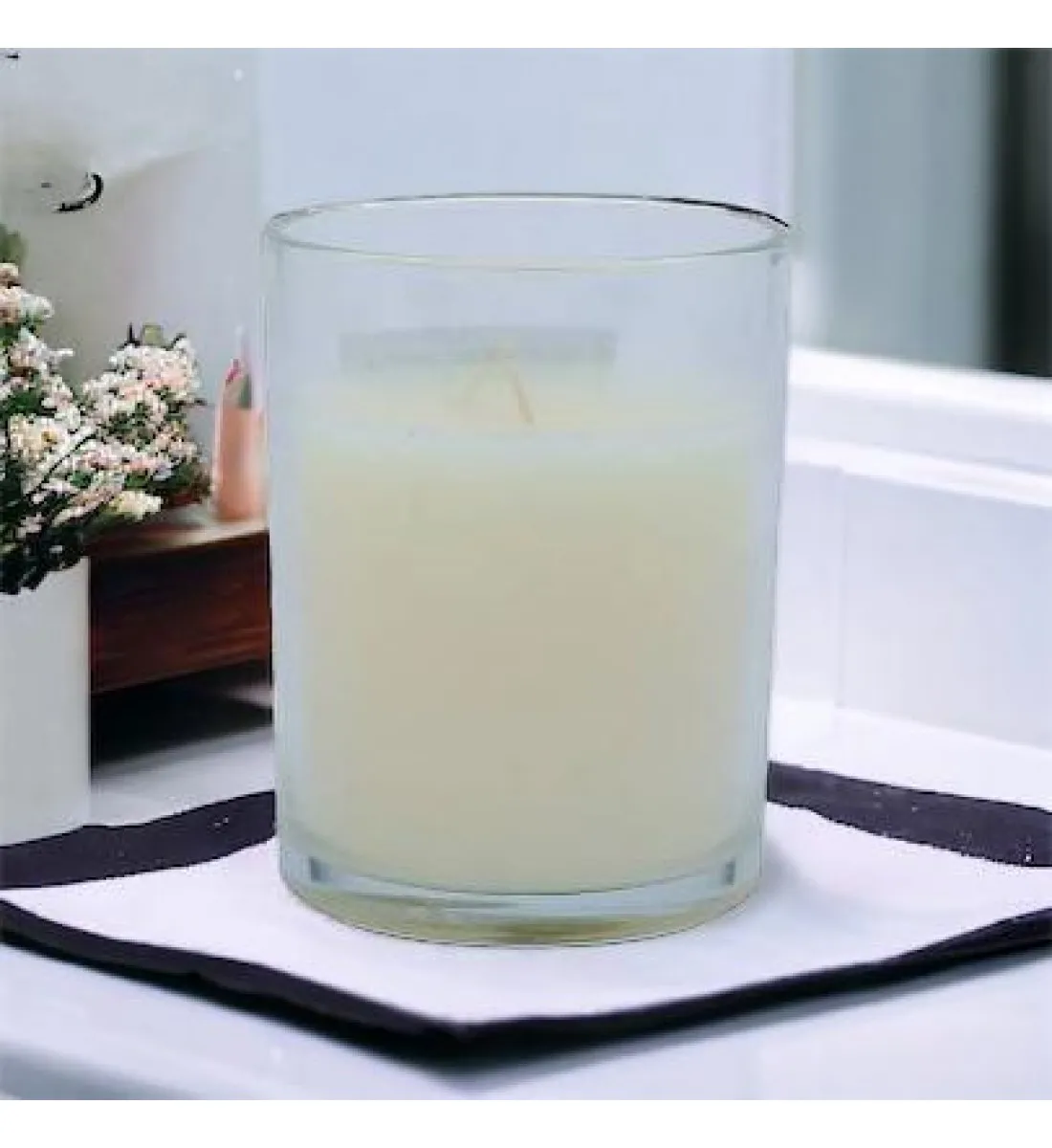شمع بكاسه معطر  فانيلا ابيض المنزلي 12.50×10×10سم