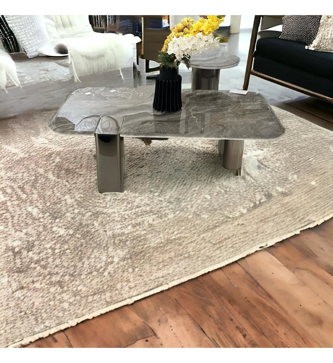 طقم طاولة خدمة سيرميك تصميم وابداع هندسي 37×130×75سم 