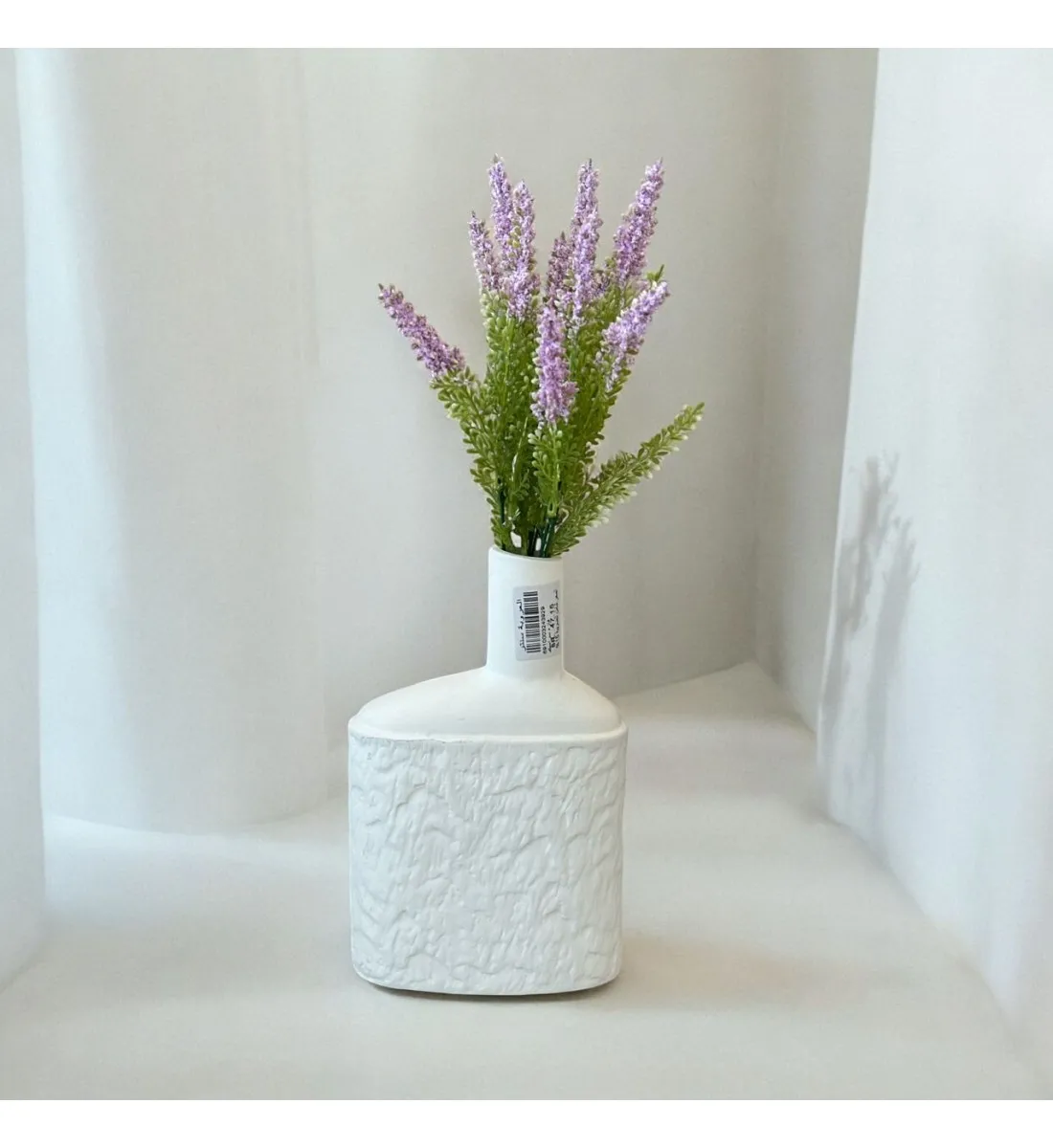 فازه سيرميك تصميم كلاسيك ابيض23×2×2سم 