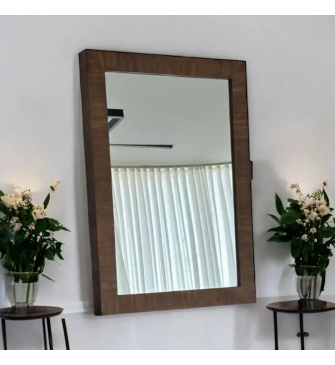 مرايا حائط باطار  خشب بني تصميم مميز وابداع هندسي  مقاس110×79×7.5سم 