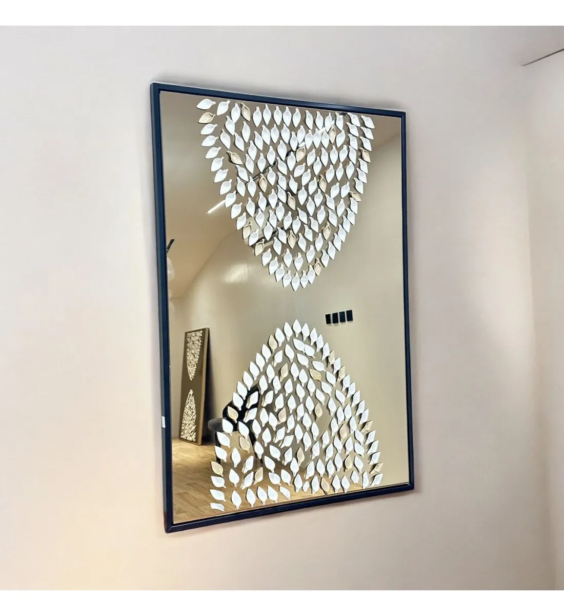 لوحة مراة  اسود  جبسية باطار خشبي اسود 150×100سم 