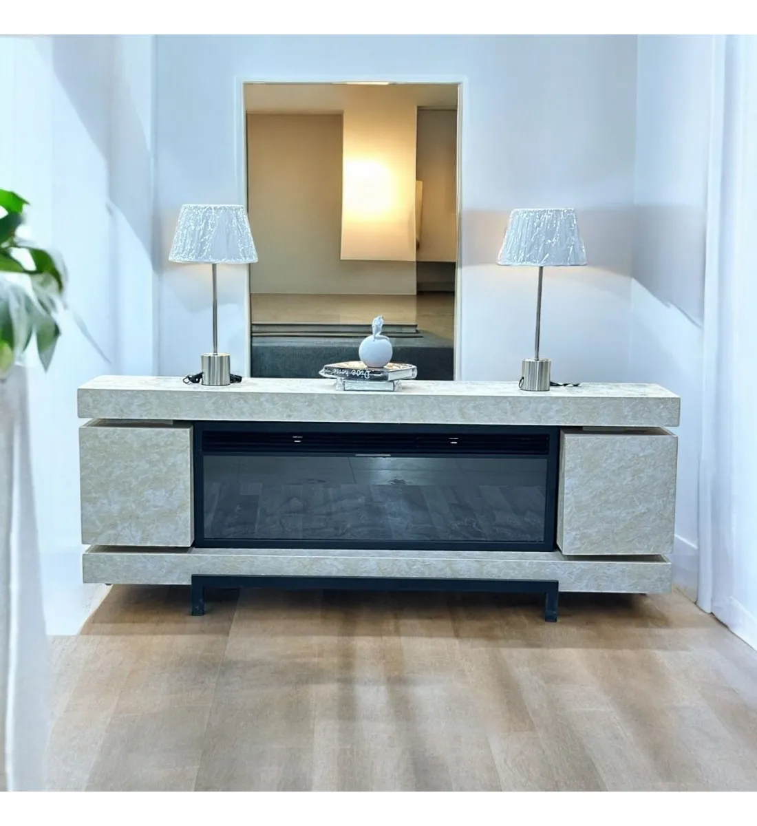 دفاية شكل بلازما كهربائية ذات تصميم انيق وحديث 200×40×77سم 