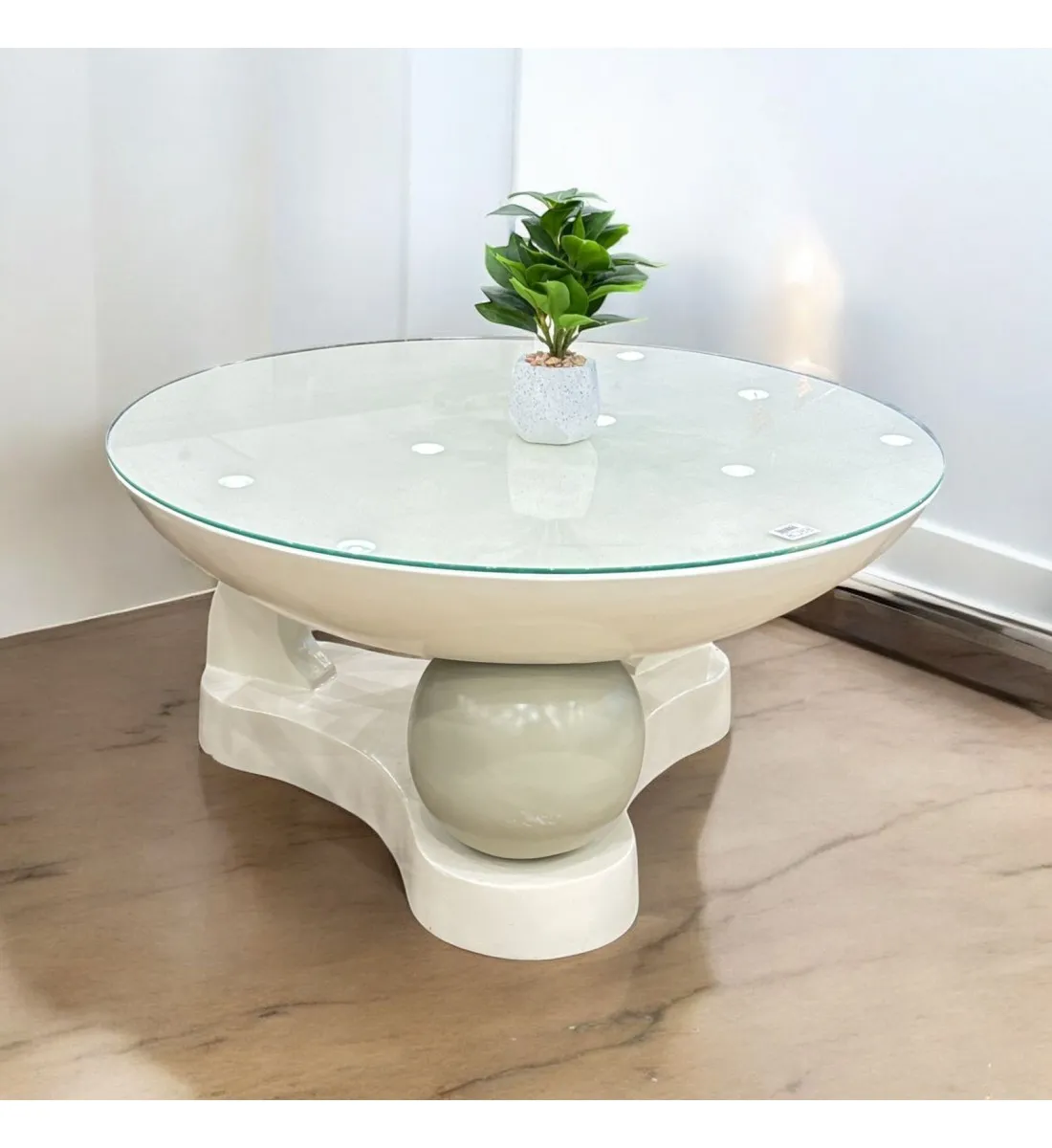 طاوله اساسيه مفرد زجاج ابيض 80×80×40سم 