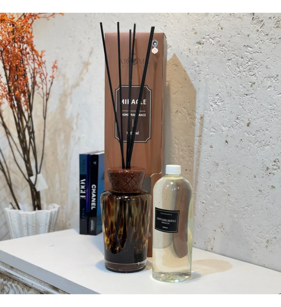 فواحه عطرية مع عيدان زجاج 1000مل برائحه ( MIRACK) HOME FRAGRANCE