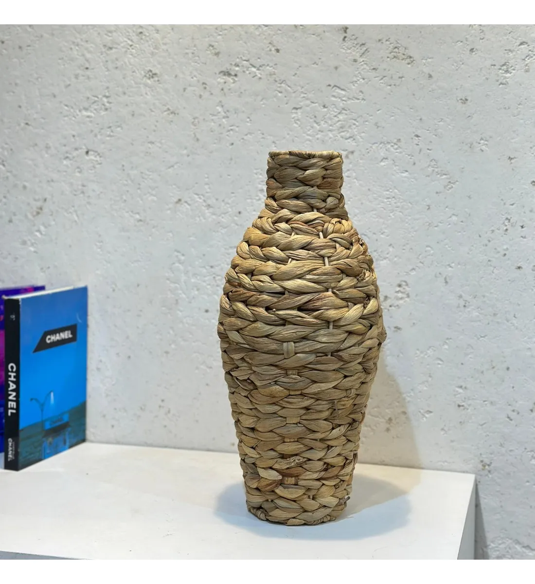 مزهرية صفير المياه من ستوديو(قش) - 40×8×8 سم