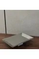 صحن تقديم من الاستانلس استيل  وقاعده اكرليك مقاس 18×28×6سم 